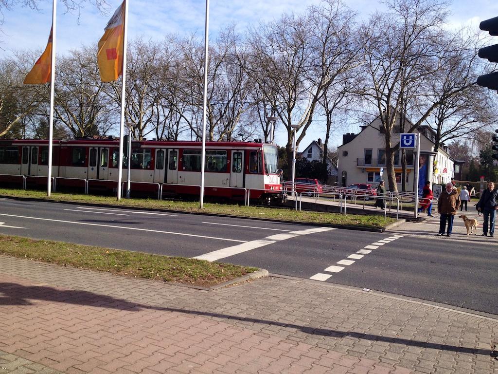 Pension Pagalies Düsseldorf Extérieur photo